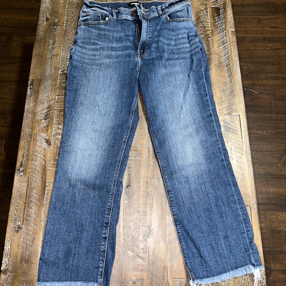 Express cropped straight jeans